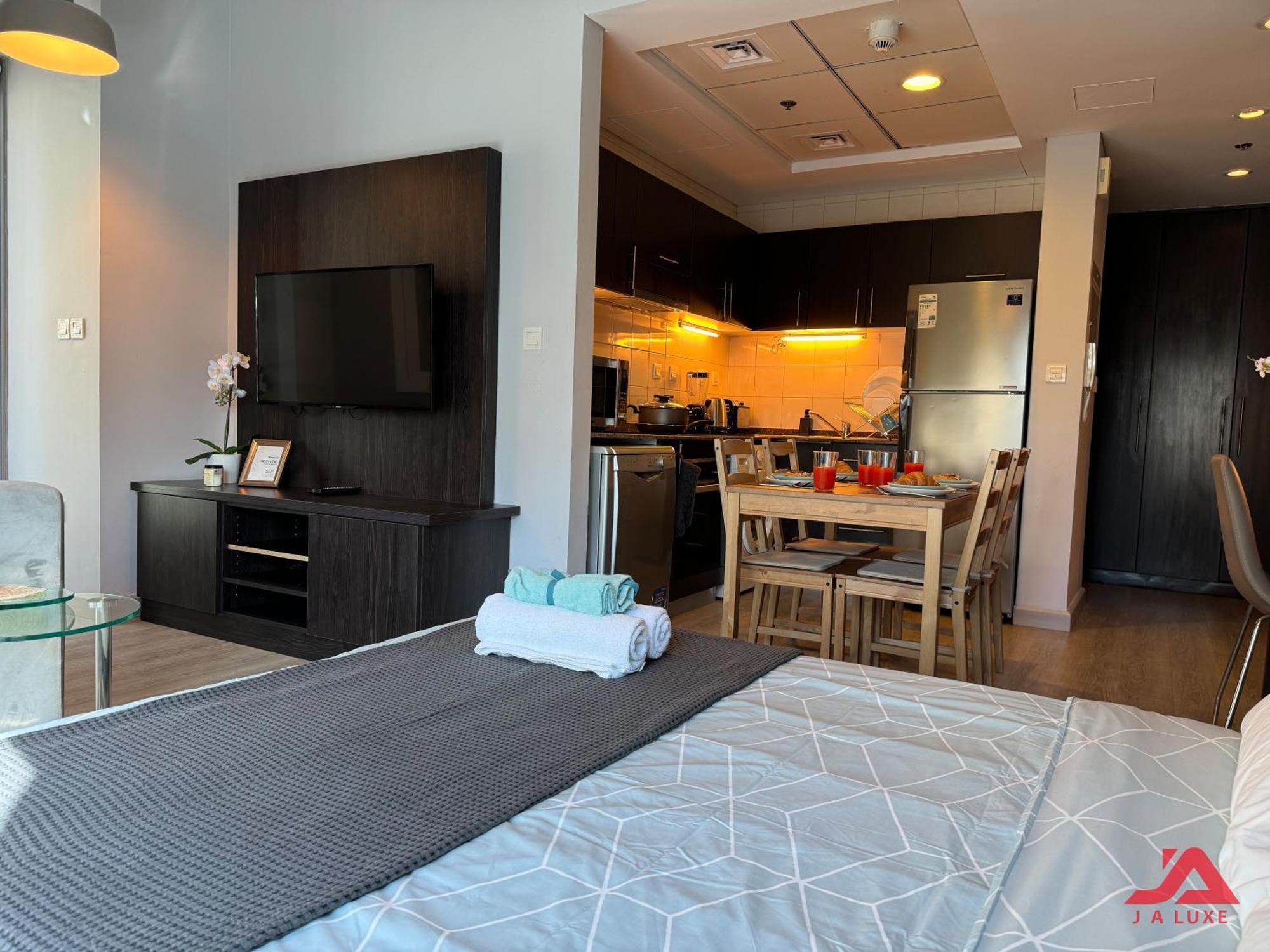 Cozy Marina & Sea View Apt In Bay Central Tower Dubai Marina With Modern Gym & Pool, Steps To Beach & Metro 外观 照片